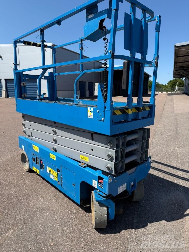 Genie GS 2632 Ножничные подъемники