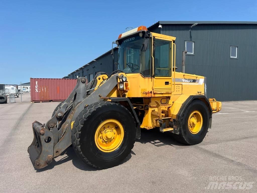Volvo L 70 C Фронтальные погрузчики