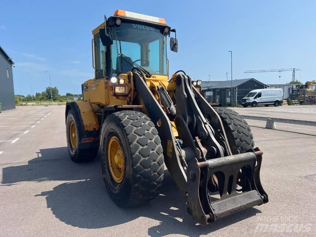 Volvo L 70 C Фронтальные погрузчики