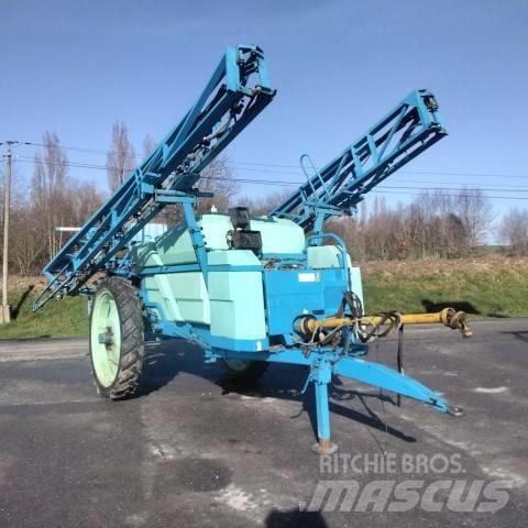 Berthoud Raca 25 S Прицепные опрыскиватели