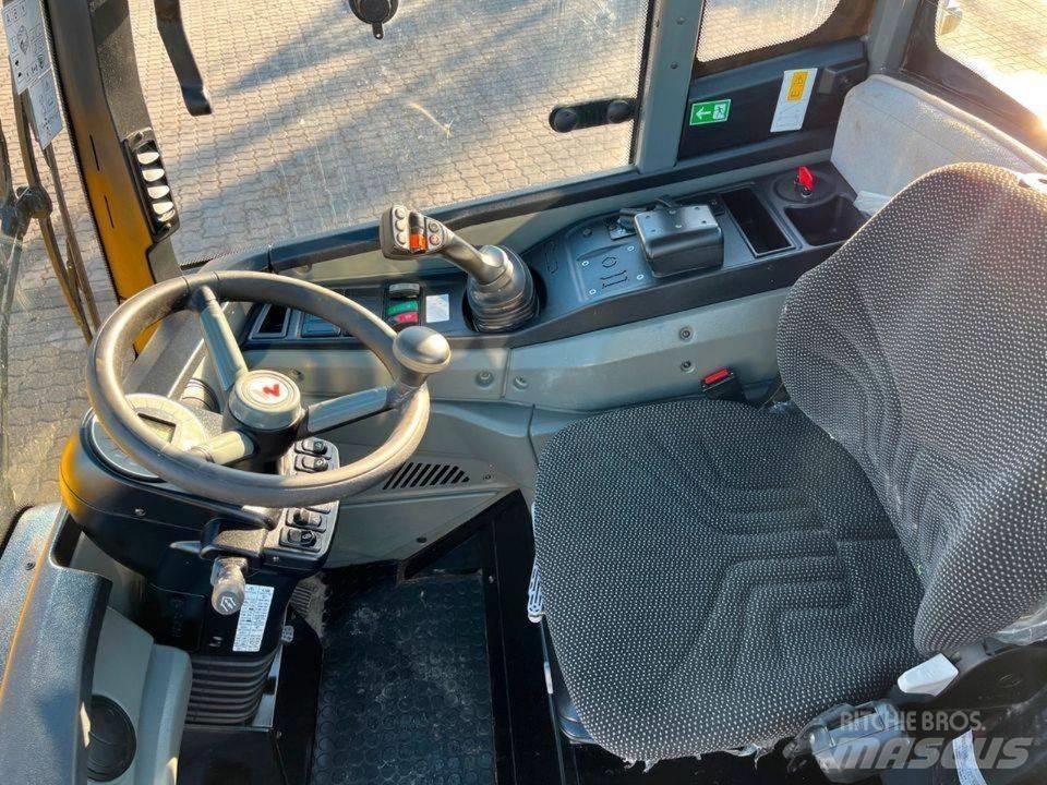 Wacker Neuson WL44 Фронтальные погрузчики