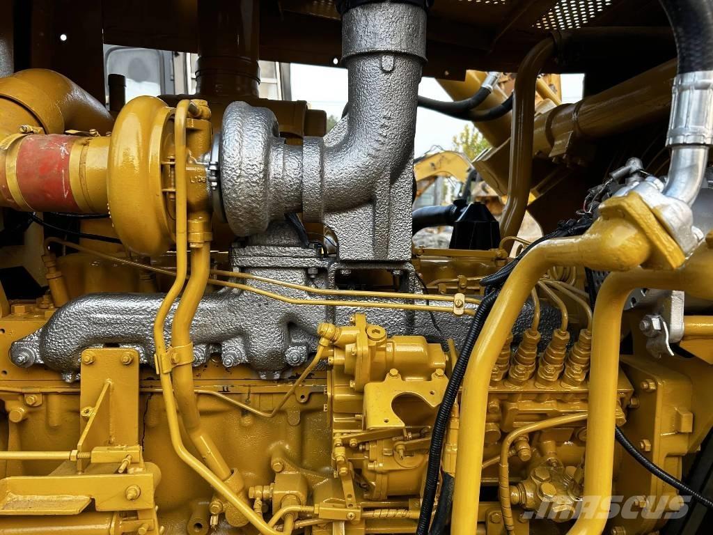 CAT D7G Гусеничные бульдозеры