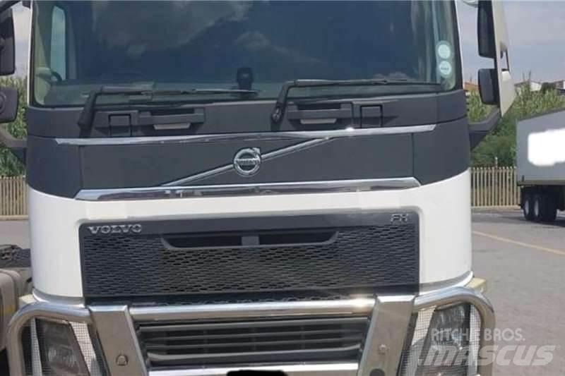 Volvo FH440 Специальные грузовики