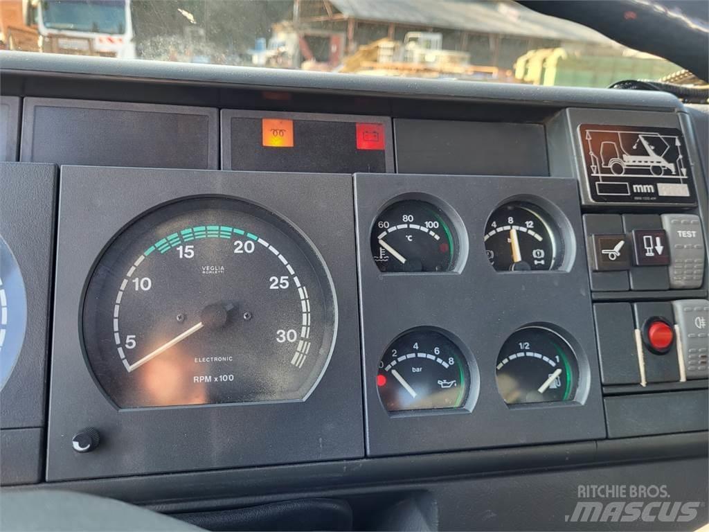 Iveco MAGIRUS 270 Шасси с кабиной
