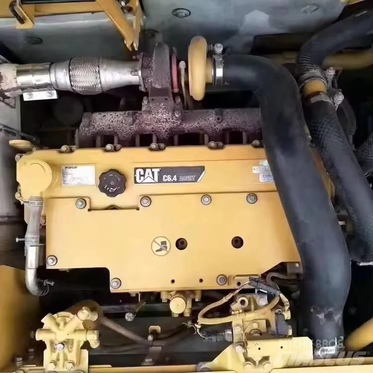 CAT 325 D Гусеничные экскаваторы