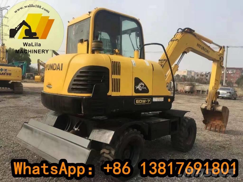 Hyundai 60 W Колёсные экскаваторы