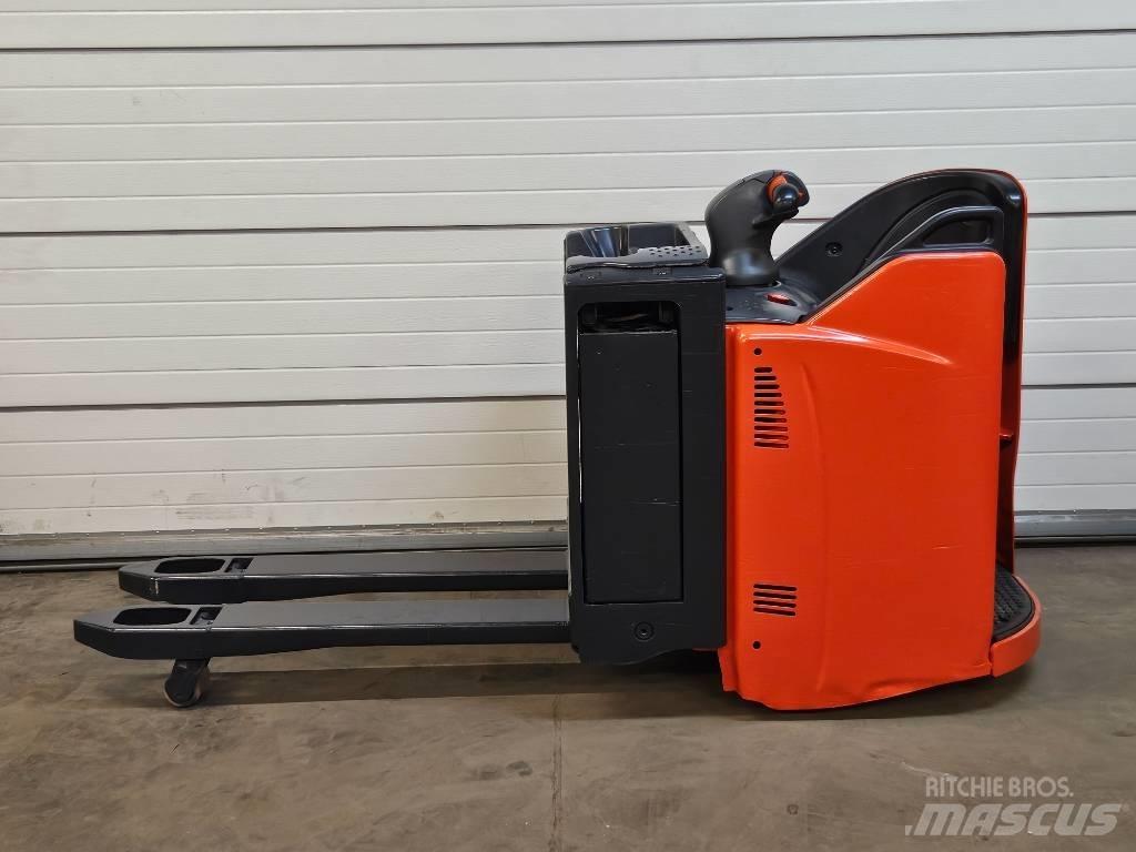 Linde T20SP Другие складские механизмы