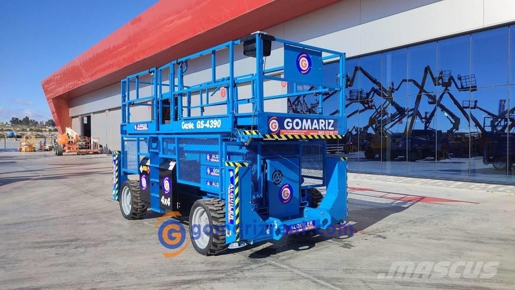Genie GS 4390 RT Ножничные подъемники