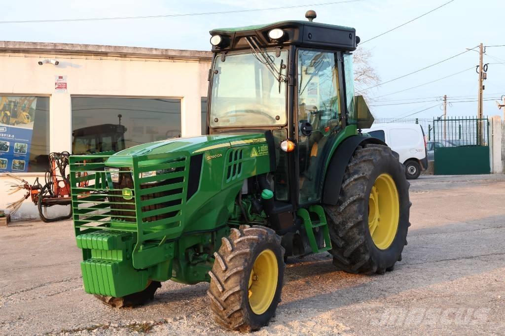 John Deere 5090 GN Трактора