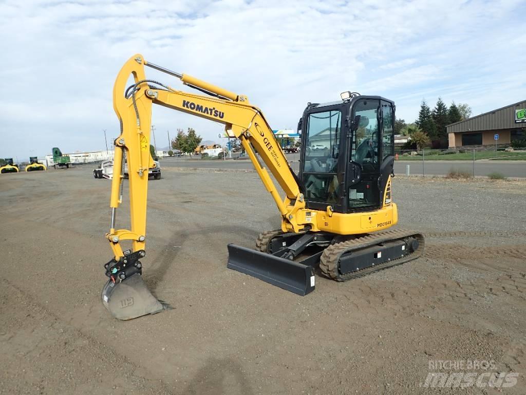 Komatsu PC35MR-5 Мини-экскаваторы