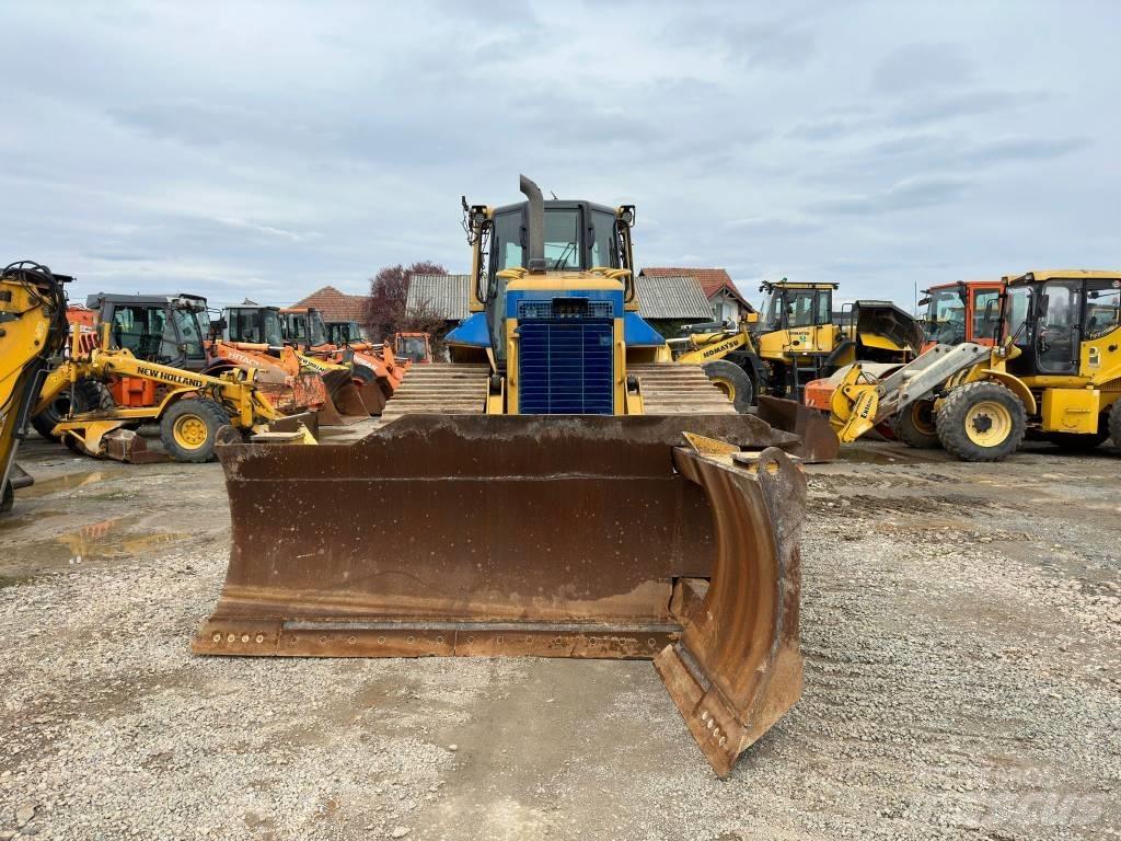 CAT D 6 N LGP Гусеничные бульдозеры