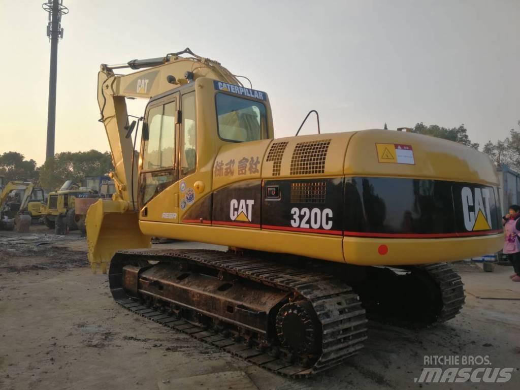 CAT 320C Гусеничные экскаваторы