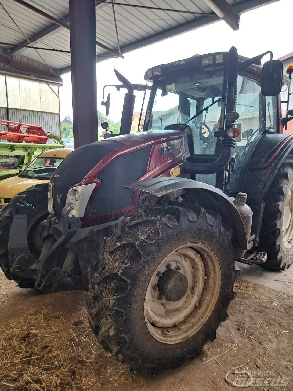 Valtra N123 Трактора