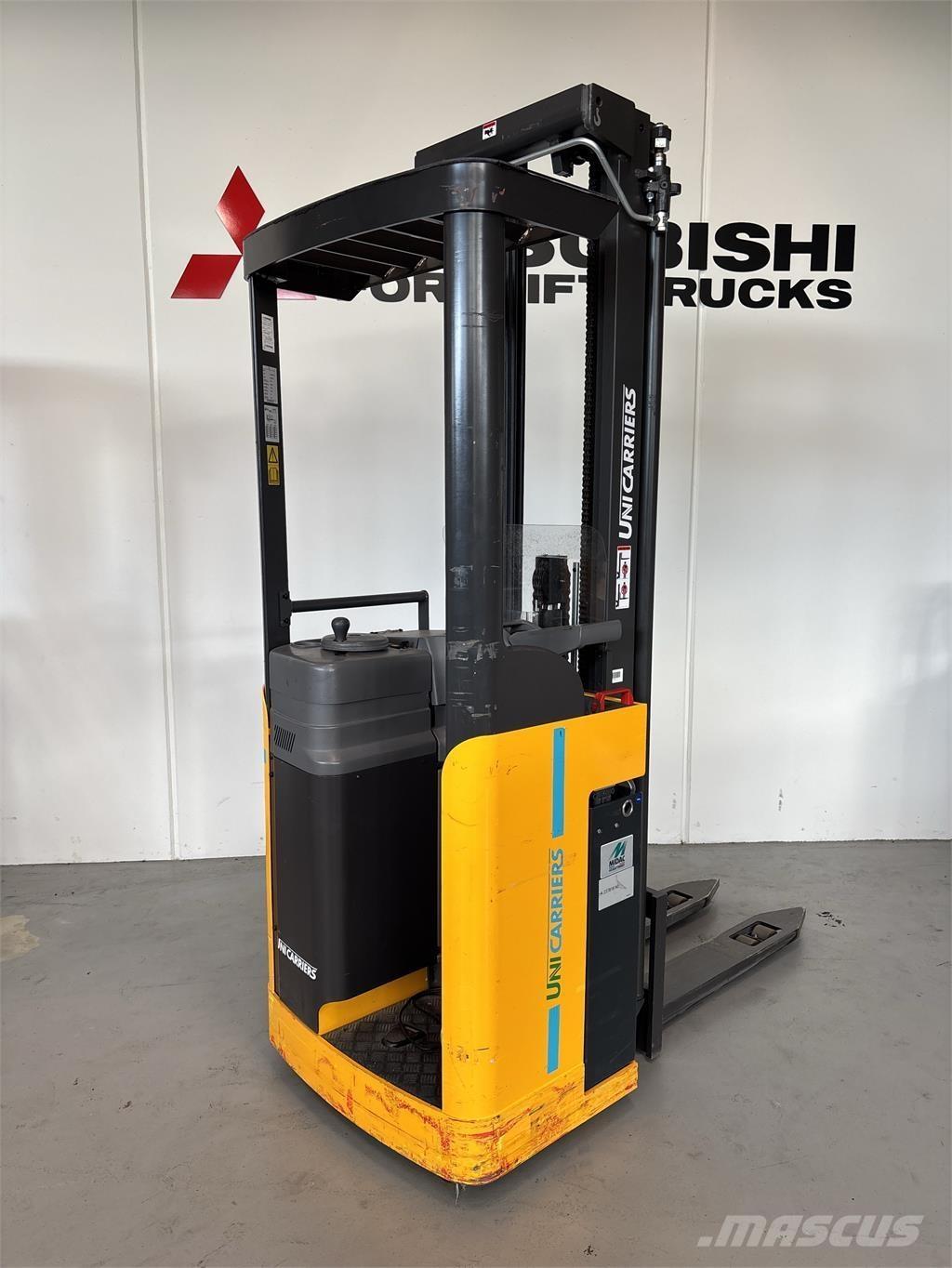 Atlet A160 Самоходные электроштабелёры