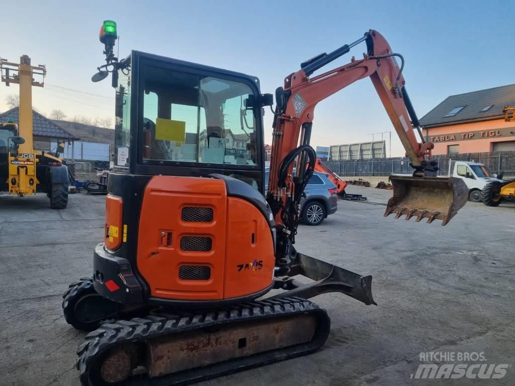 Hitachi Zaxis 33 Мини-экскаваторы