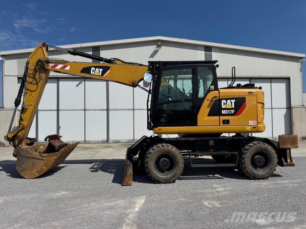 CAT M317F Колёсные экскаваторы