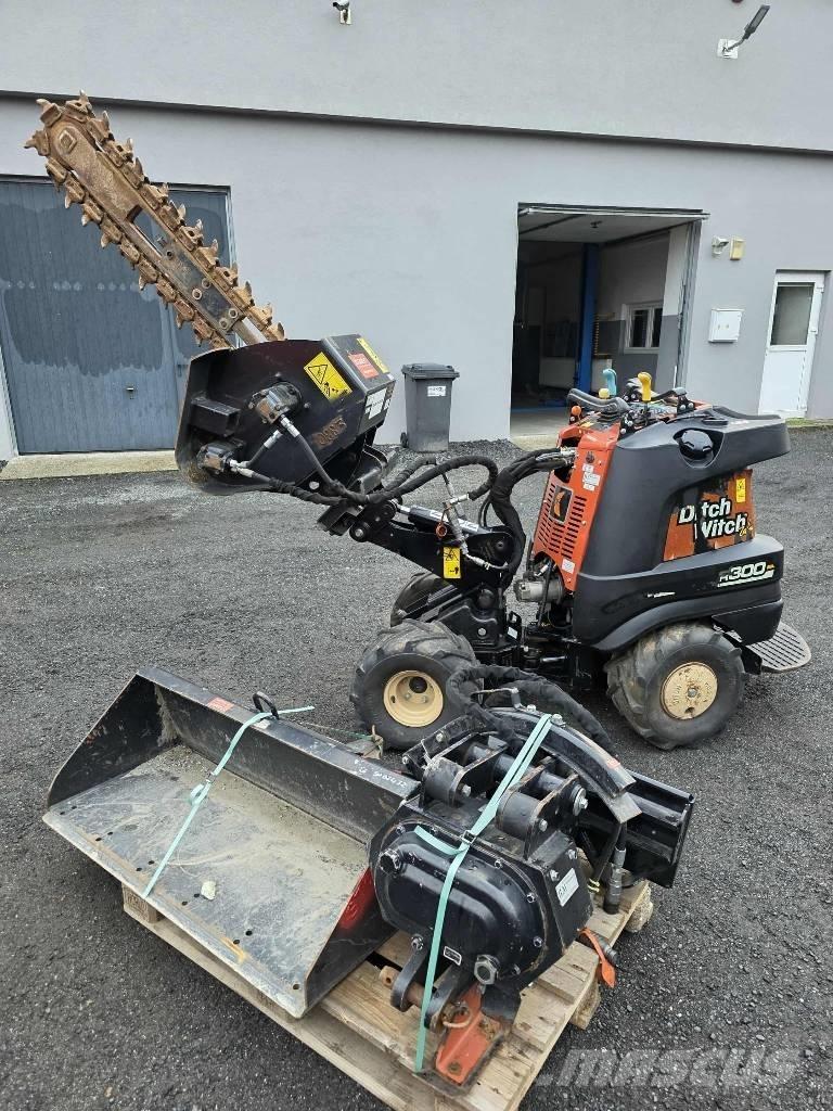 Ditch Witch R300 Траншеекопатели