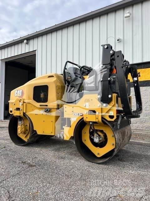 CAT CB2.5 GC Грунтовые катки