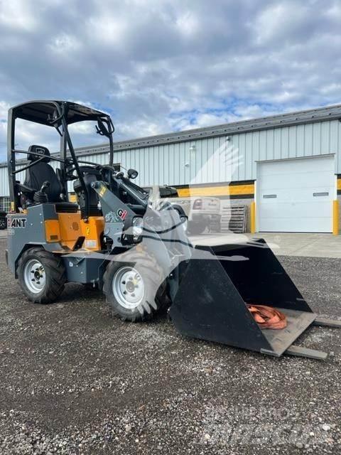 GiANT G1200 Фронтальные погрузчики