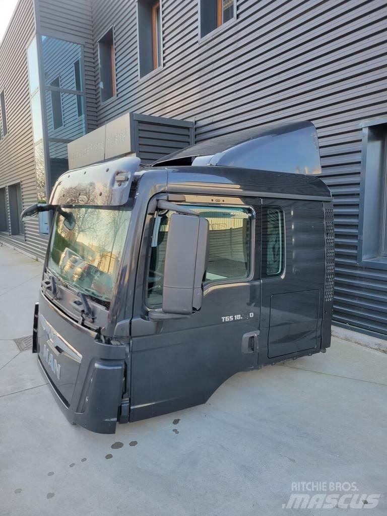 MAN TGS Кабины