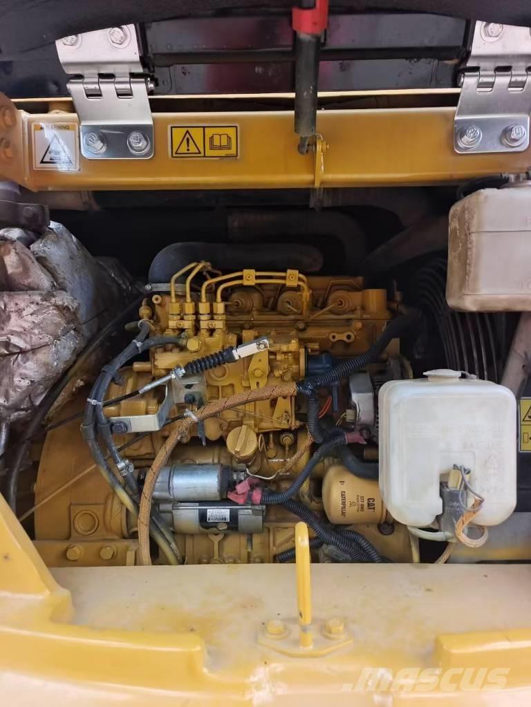 CAT 308 E2 Малые экскаваторы 7т-12т