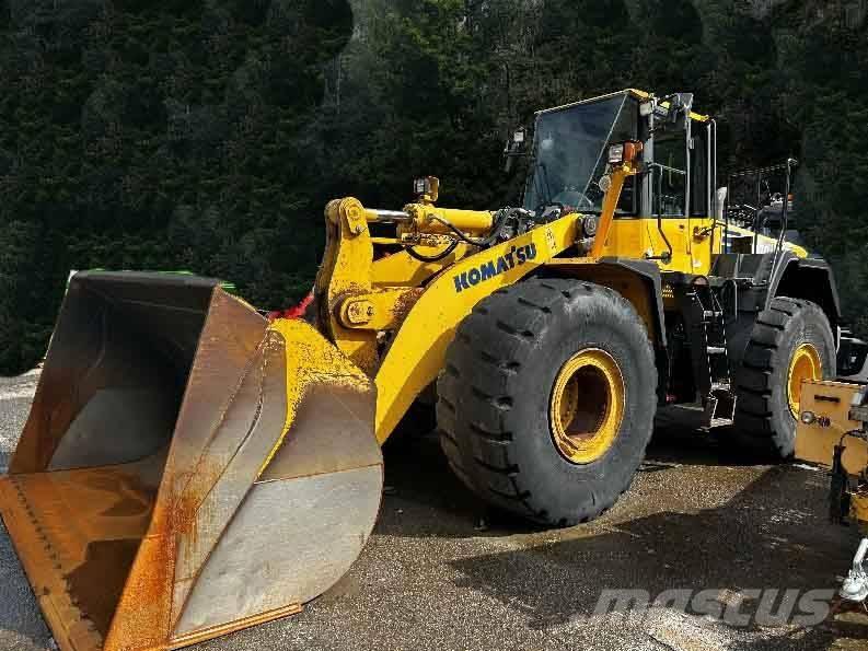 Komatsu WA470LC-6 Фронтальные погрузчики