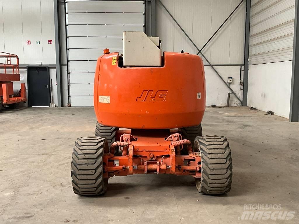 JLG 450 AJ Коленчатые подъемники