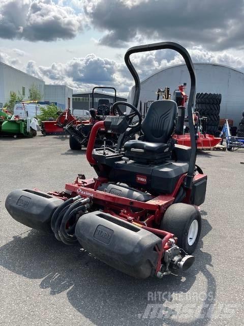 Toro 3250D Газонокосилки