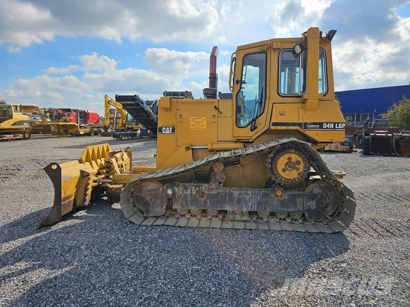 CAT D 4 H LGP Гусеничные бульдозеры