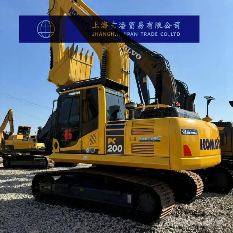 Komatsu PC 200 Гусеничные экскаваторы