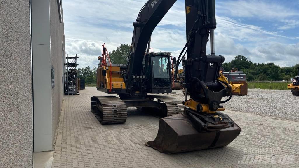Volvo EC250EL Гусеничные экскаваторы