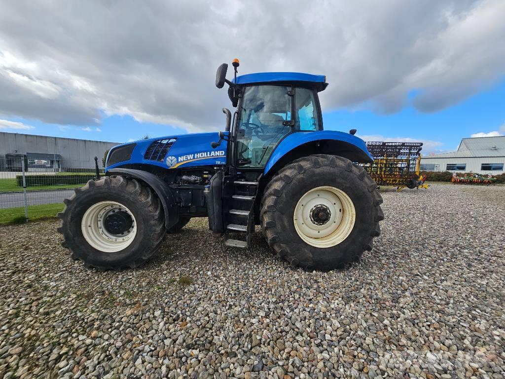 New Holland T 8.300 Трактора