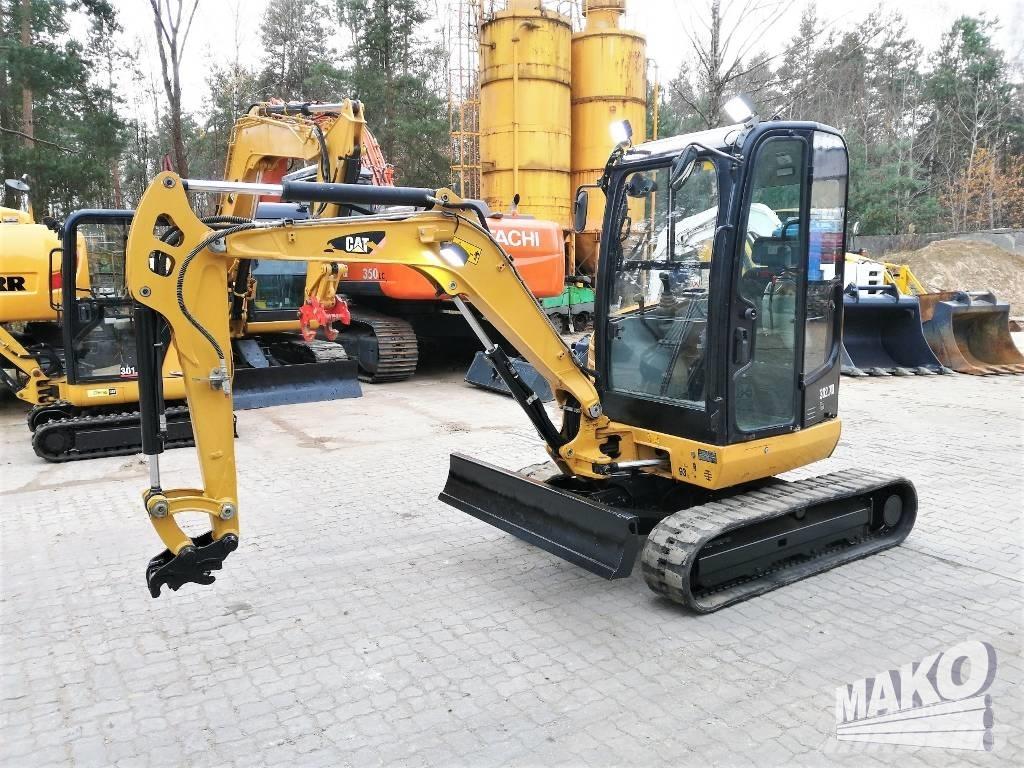 CAT 302.7 D CR Мини-экскаваторы