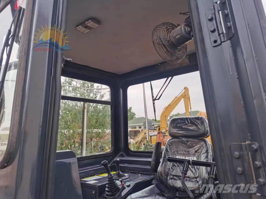 Shantui SD 32 Гусеничные бульдозеры
