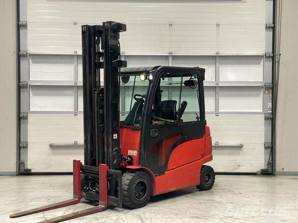 Hyster J3.0XN Электропогрузчики