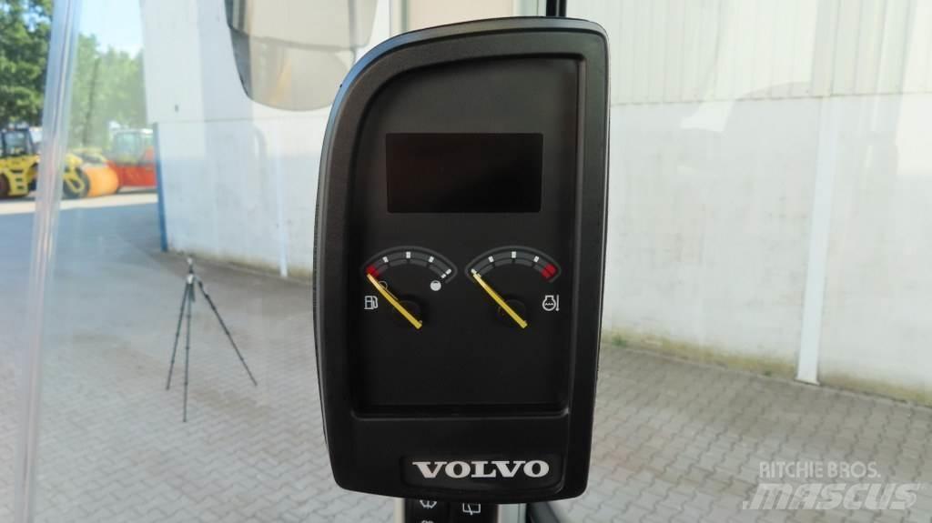 Volvo SD 75 B Грунтовые катки