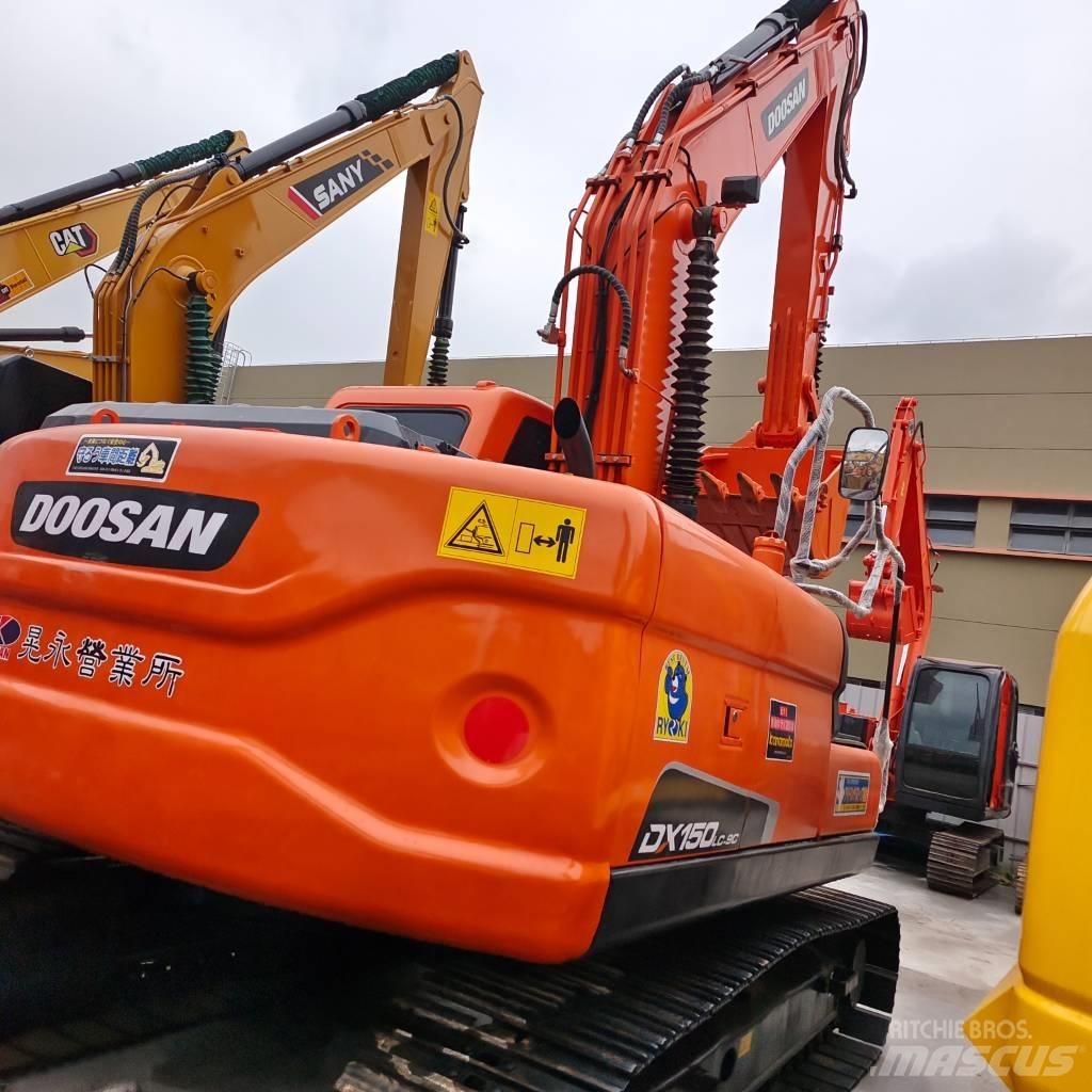 Doosan DX 150 LC Гусеничные экскаваторы