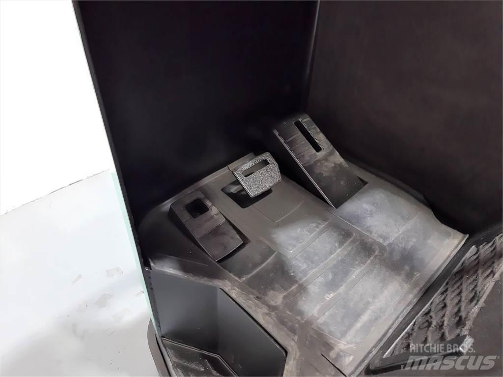 Mitsubishi RB16NH Ричтраки
