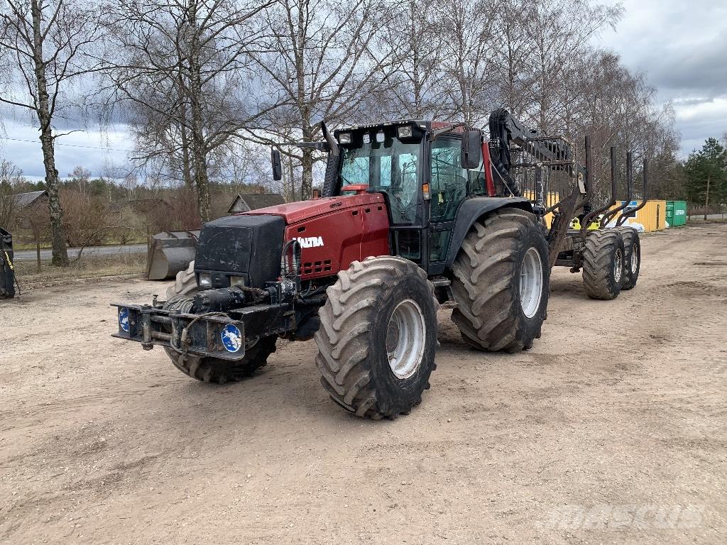 Valtra 8950 Лесохозяйственные тракторы