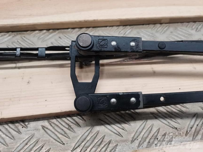 Manitou MLT .... wiper Кабины и интерьер