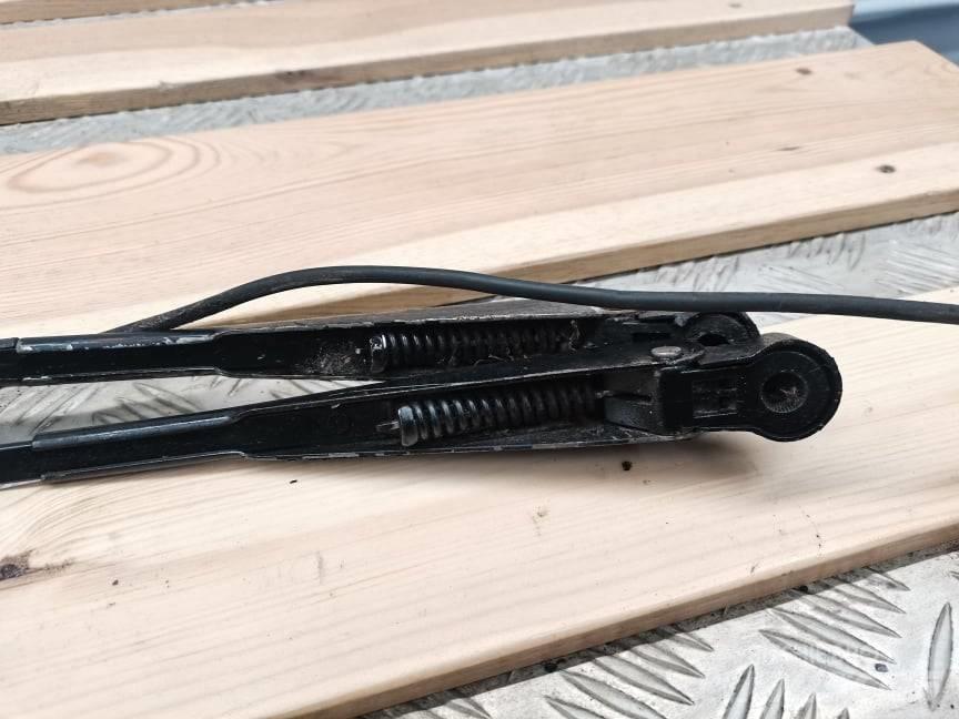 Manitou MLT .... wiper Кабины и интерьер
