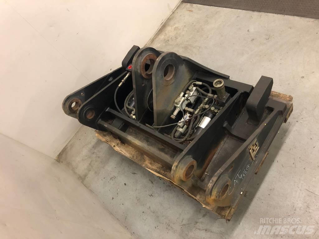 CAT 966 G Квик-каплеры
