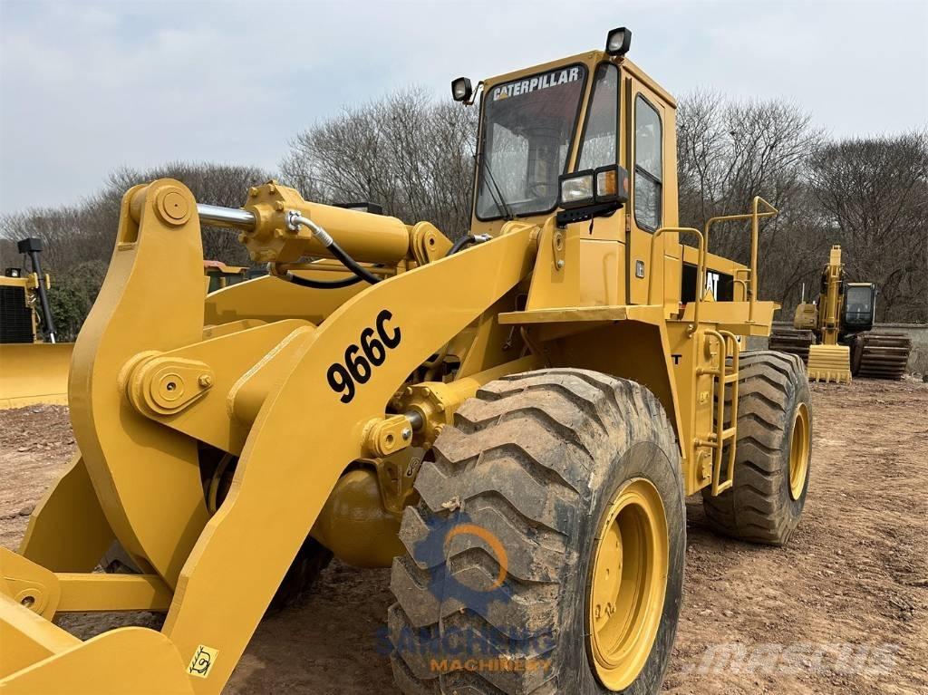 CAT 966C Фронтальные погрузчики