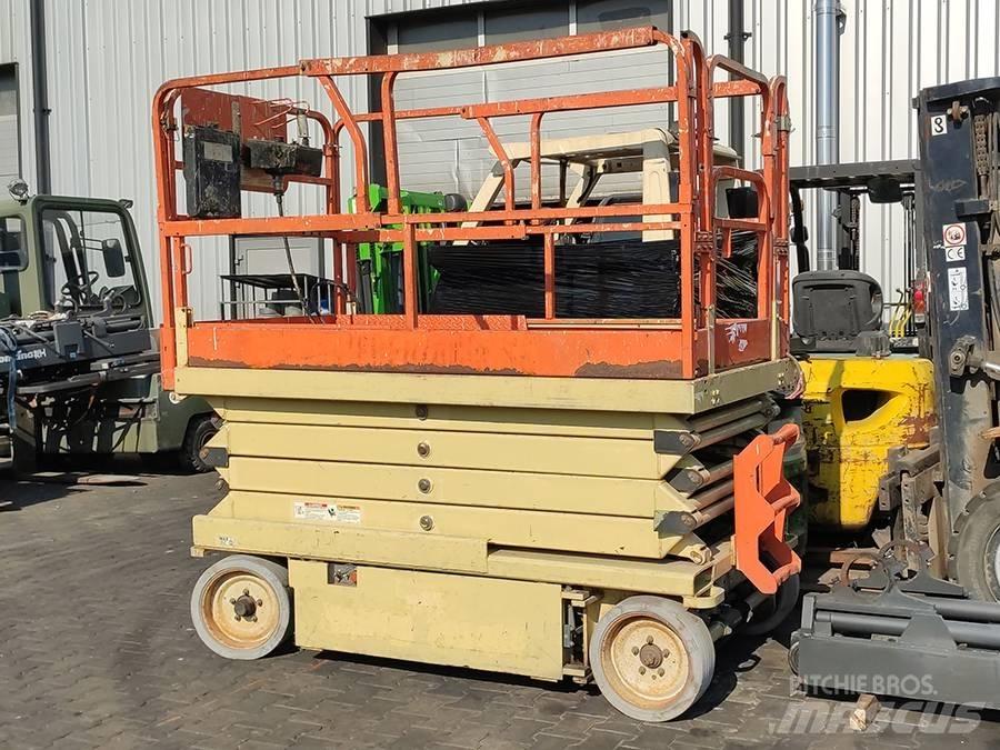 JLG 2646 E 2 Ножничные подъемники