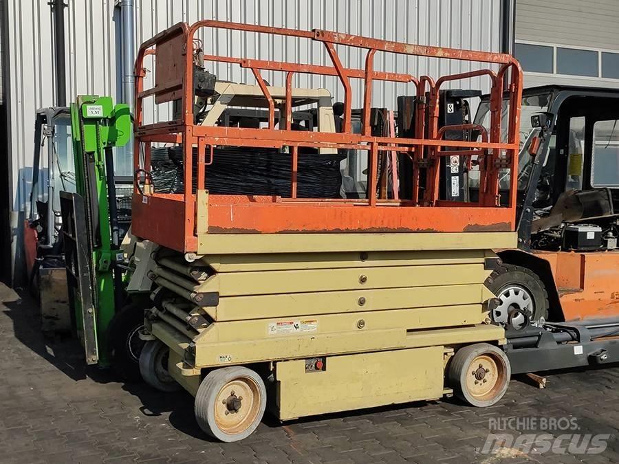JLG 2646 E 2 Ножничные подъемники