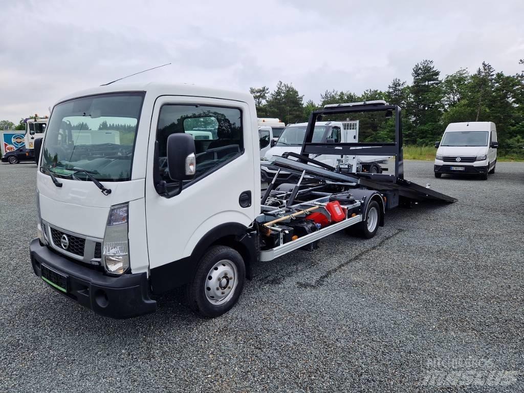 Nissan 35.13 Изотермический фургон