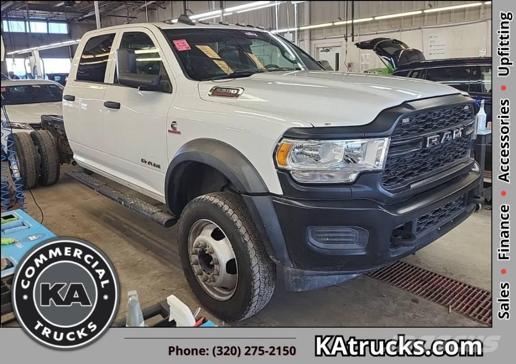 RAM 5500 TRADESMAN Шасси с кабиной