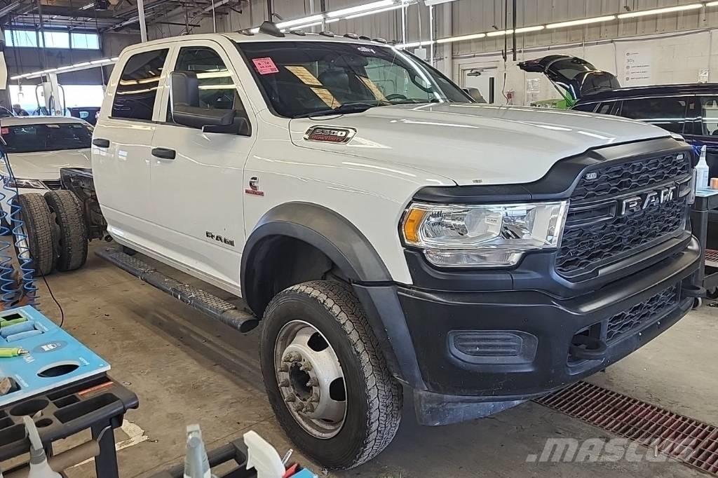 RAM 5500 TRADESMAN Шасси с кабиной