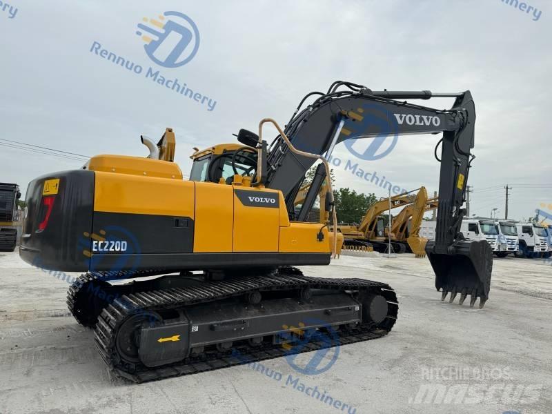 Volvo EC 220 D Гусеничные экскаваторы