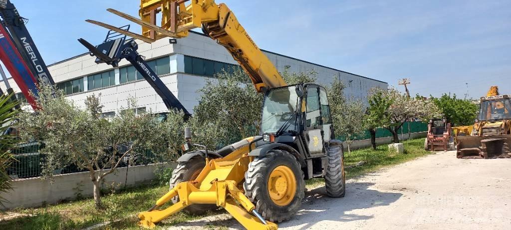 JCB 532-120 Телескопические погрузчики